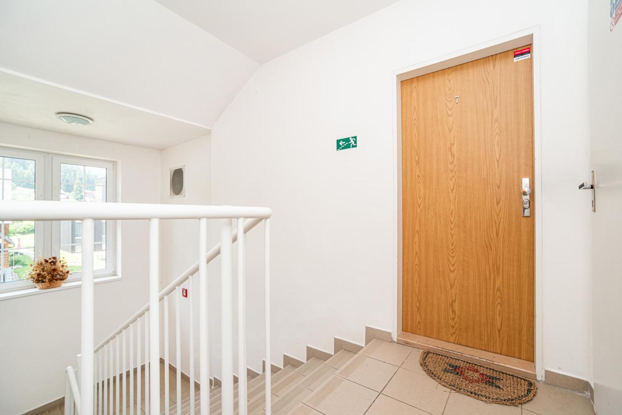 Apartman V Srdci Pece ペツ・ポト・スニェシュコウ エクステリア 写真